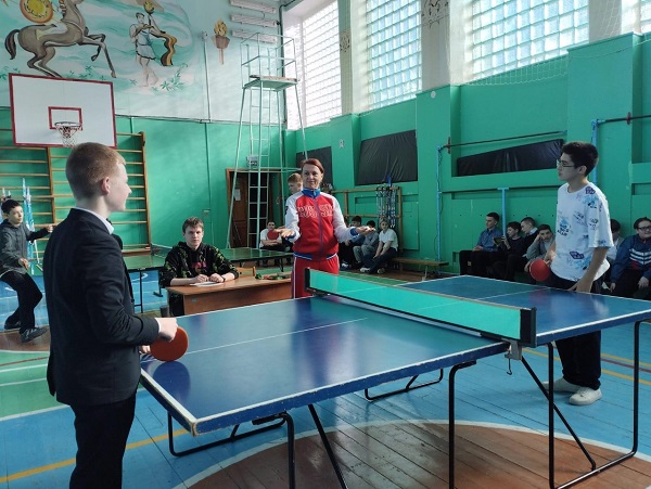 Участие в муниципальном  этапе  Всероссийских соревнований школьников &quot;Президентские игры&quot; по настольному теннису.